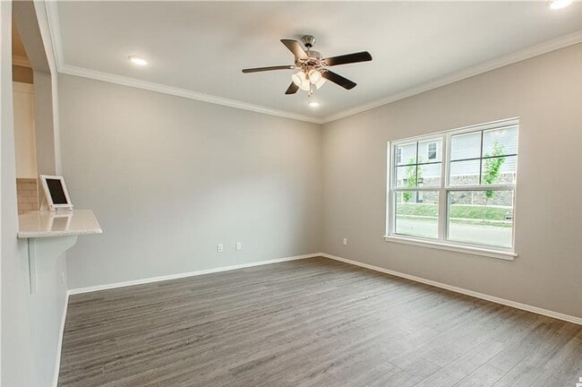 Building Photo - 1240 N Sicily Ln