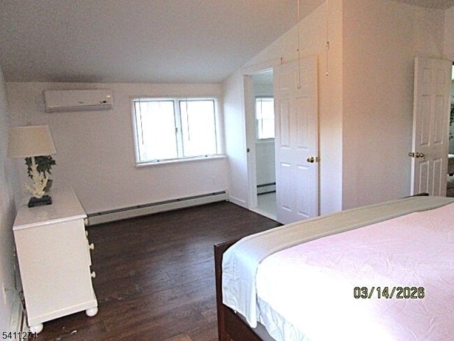 Building Photo - 306 Wagon Wheel Rd