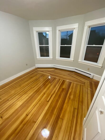 Bedroom 2 - 78 Fort St