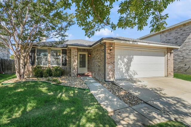 Primary Photo - 1825 Lariat Dr