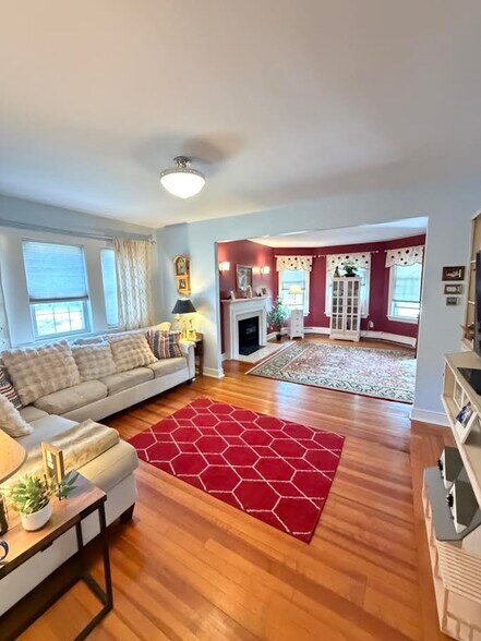 Building Photo - 27 Orvis Rd
