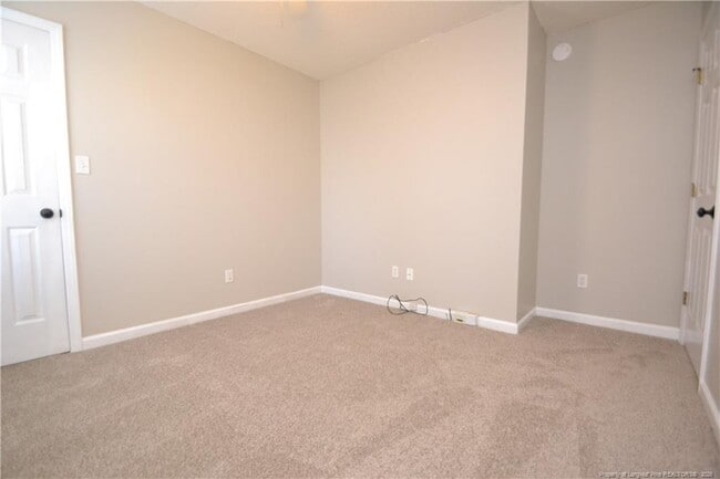 Building Photo - 4208 Loon Ln