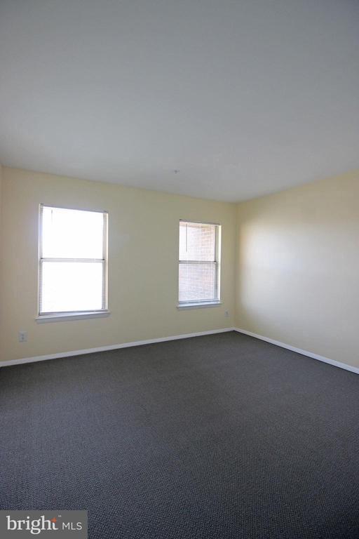 Building Photo - 7900 Coriander Dr