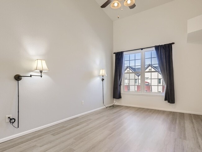 Building Photo - 3872 S Dallas St