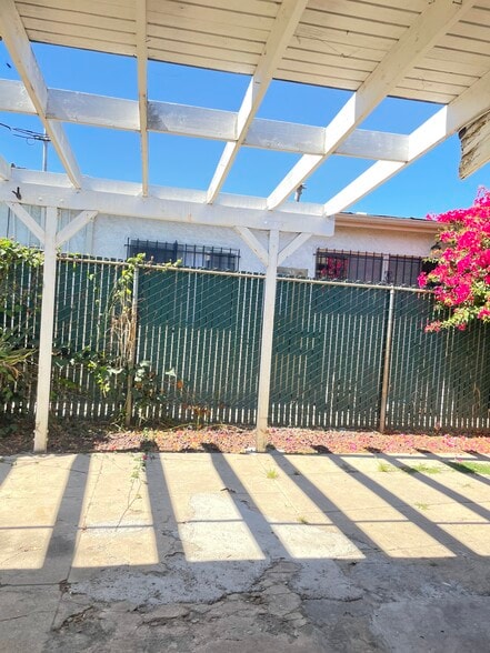 Building Photo - 3560 Opal St