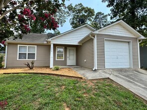 Building Photo - 3236 Ridgewood Pl Dr
