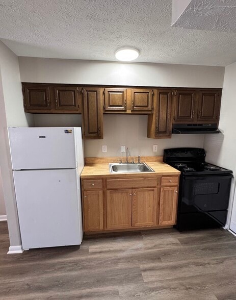 Building Photo - 4818 S 3rd St