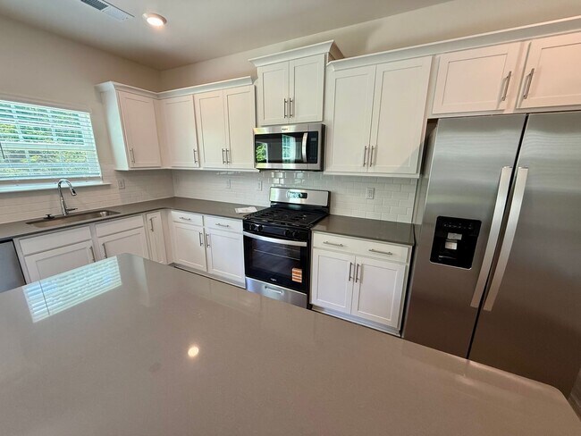 Building Photo - Beautiful, New Construction, 4BR/3.5BA Home in Secrest Commons