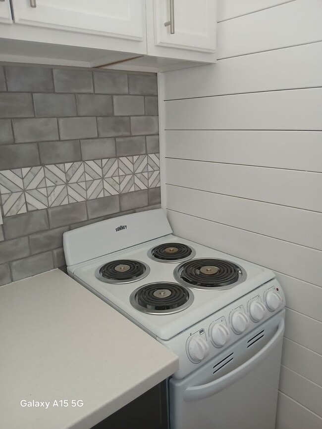 Building Photo - Powder Village Condominiums Unit A8