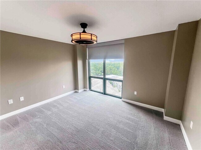 Building Photo - 2870 Pharr Ct S Northwest