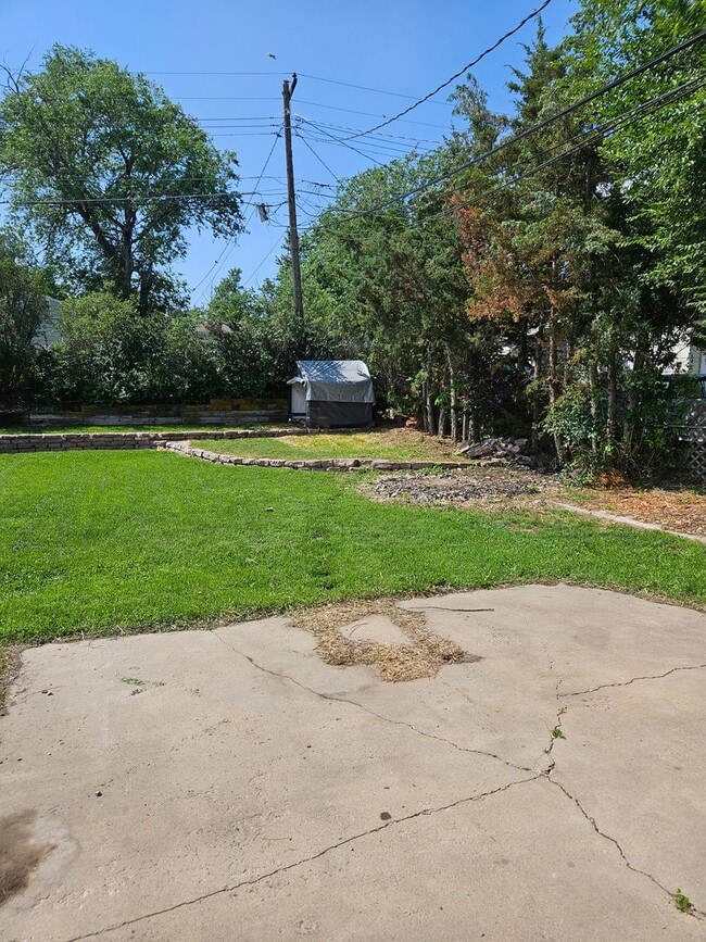 Building Photo - 3 BED | 1 BATH | SINGLE-LEVEL HOME | ROBBI...