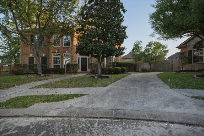 Building Photo - 2302 Marblecrest Ln