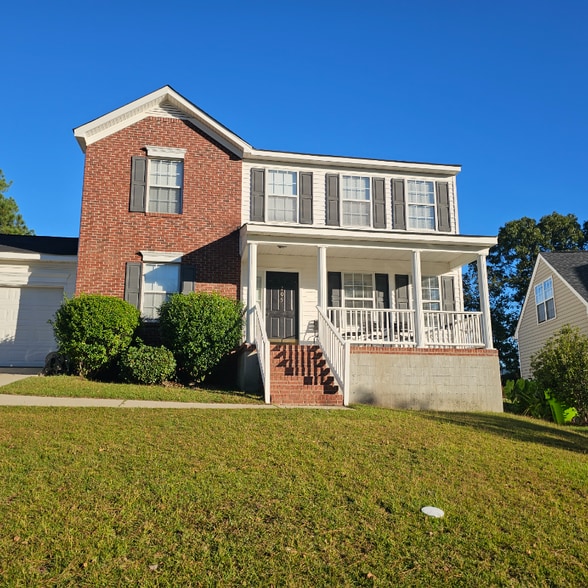 Primary Photo - 205 Killian Green Dr