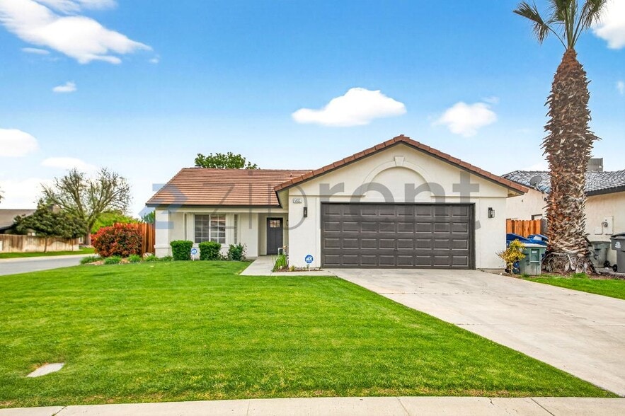 Building Photo - 5603 Pine Canyon Dr