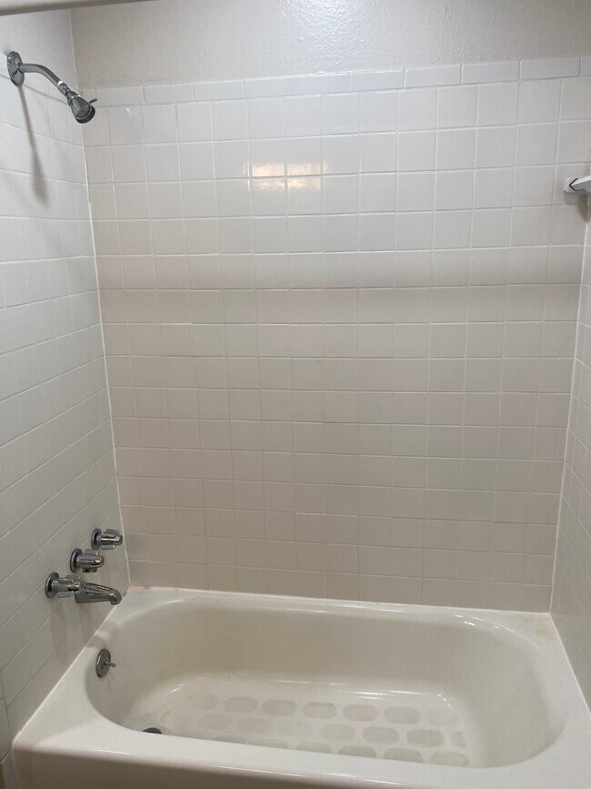 Building Photo - 6348 Llano Ave