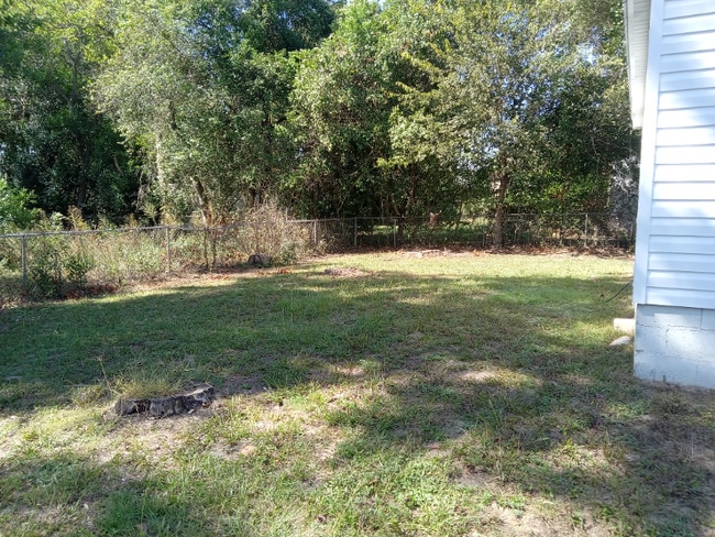 Building Photo - 202 Yancey St