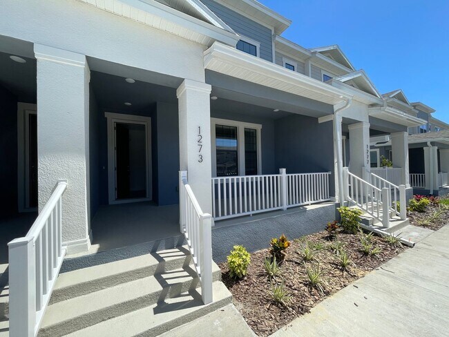 Building Photo - TOWNHOME IN HIGHLY DESIRABLE WINTER SPRINGS/TUSCAWILLA
