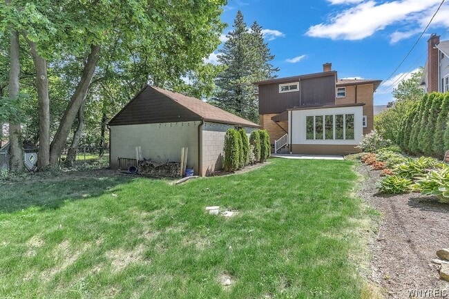 Building Photo - 69 Berryman Dr
