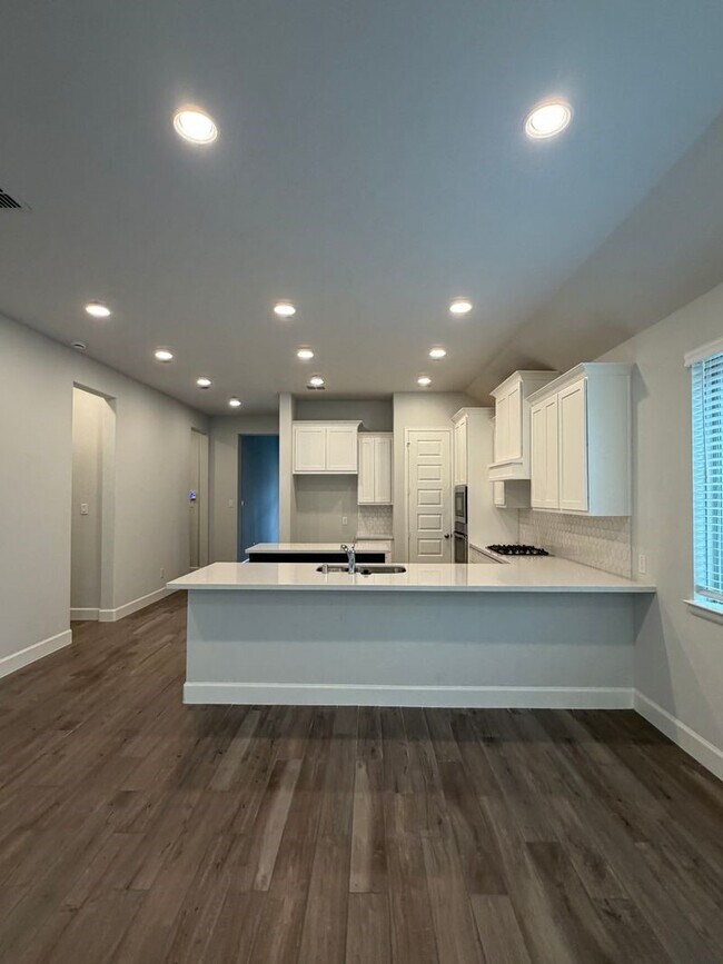 Building Photo - 107 Harlequin Duck Ct