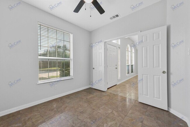 Building Photo - 1403 Marblecrest Dr