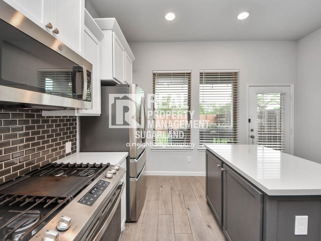 Building Photo - 4219 Colony Ln