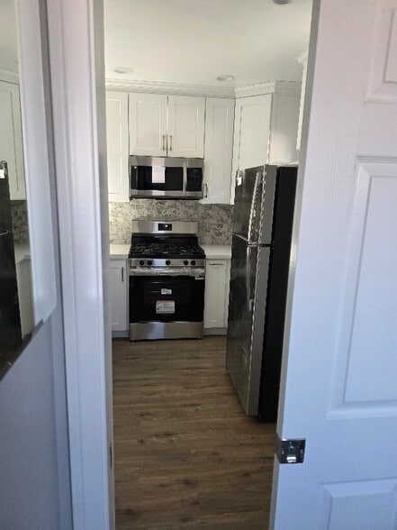 Building Photo - 1279 N G St