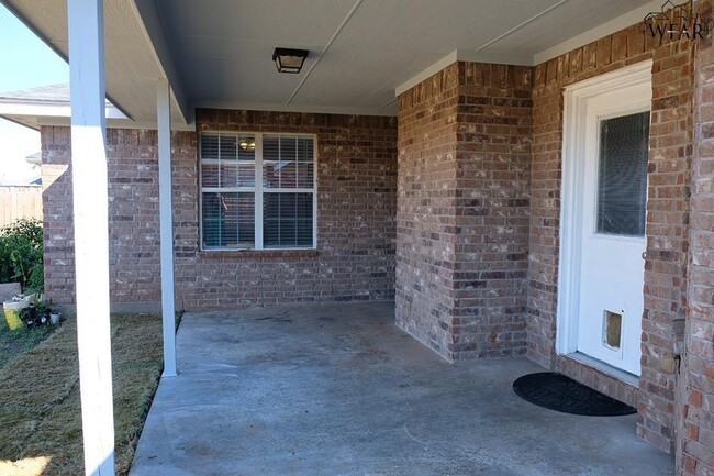 Building Photo - 5027 Cy Young Dr