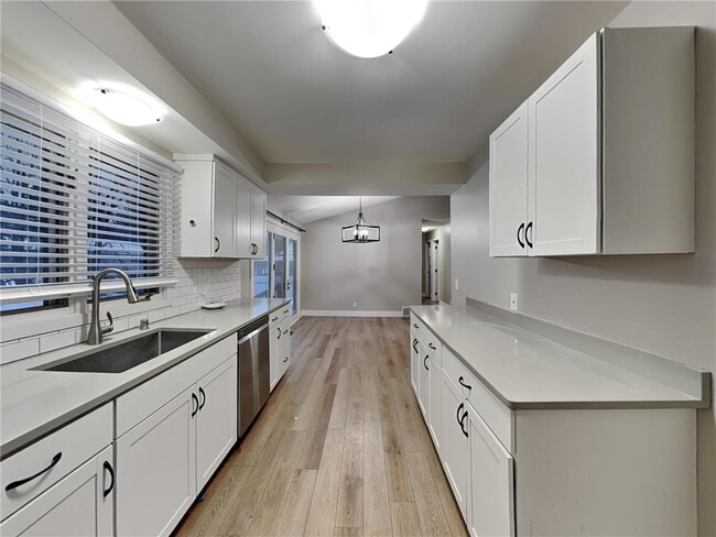 Building Photo - 8140 49th Ave N