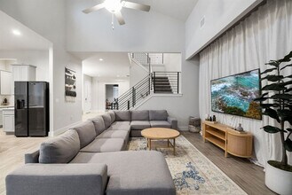 Building Photo - 11102 1/2 Charger Way-SI ID1363554P