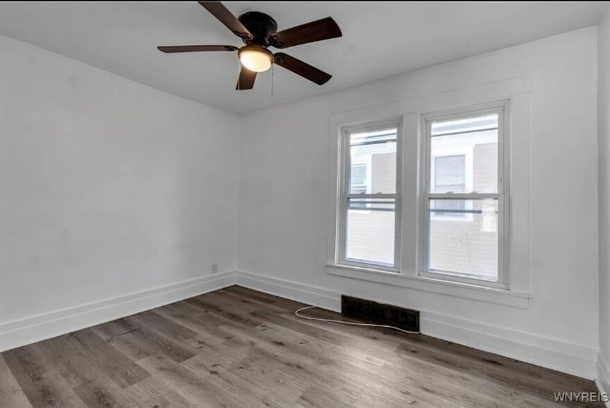 Building Photo - 137 Southside Pkwy