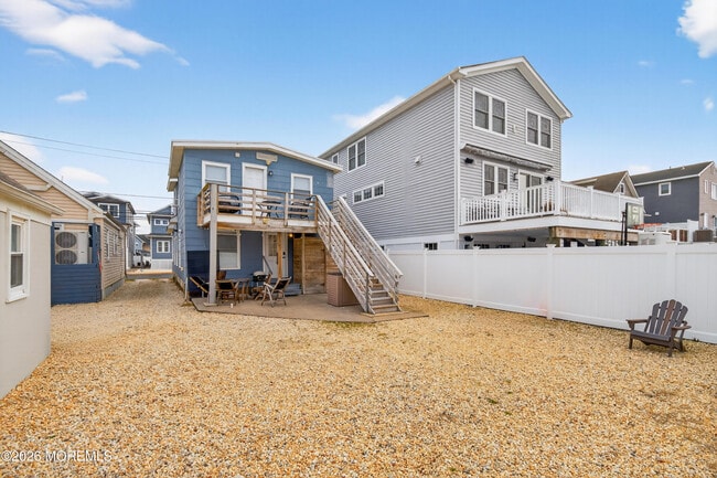 Building Photo - 191 3rd Ave