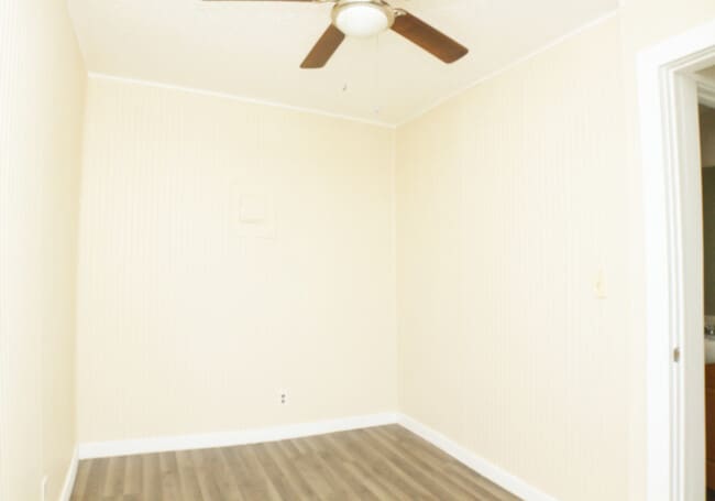 Building Photo - 1121 N 29th St