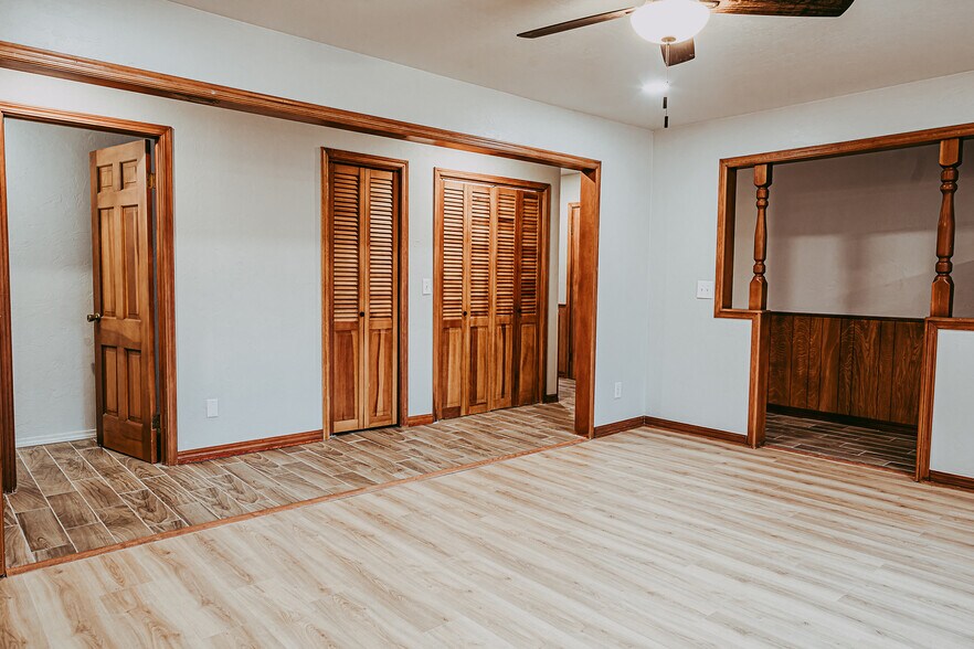 Living Room 1 - 5331 Indian Hill Rd