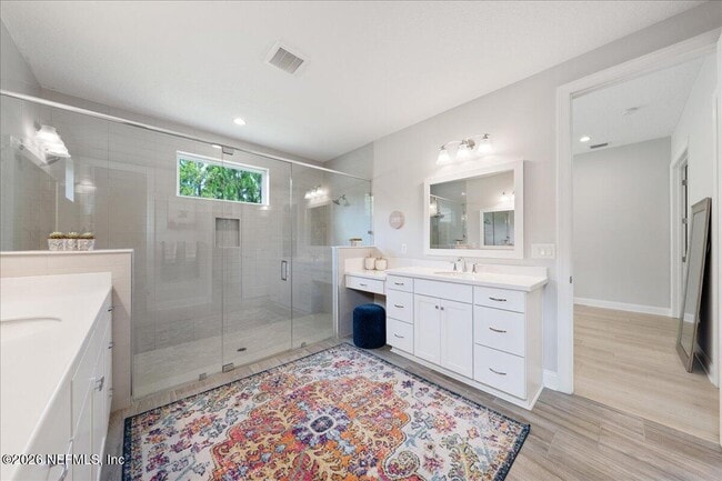 Building Photo - 10300 Silverbrook Trl