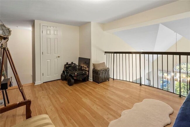Building Photo - 3636 Habersham Rd NW
