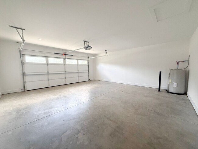Building Photo - Luxury 3-Bedroom Home with Office, 2-Car Garage & Maintenance-Free Living