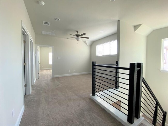 Building Photo - 600 C-Bar Ranch Trl