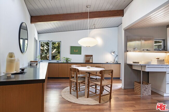 Building Photo - 10410 Quito Ln