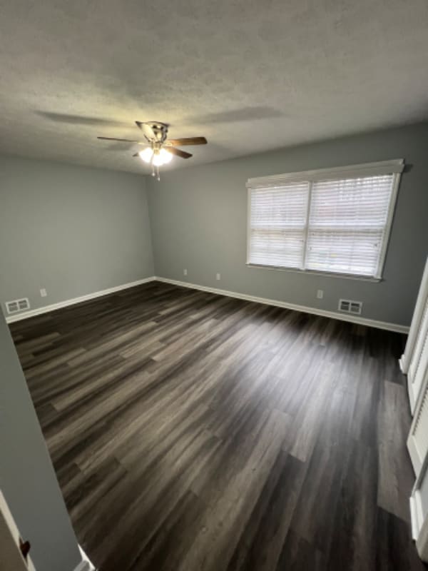 Building Photo - 6959 Lockridge Dr NW