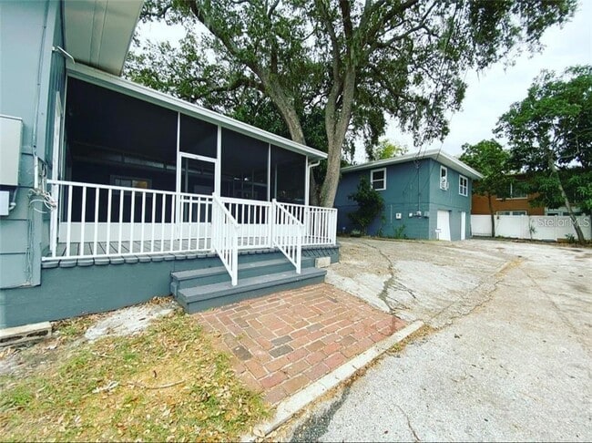 Building Photo - 16 Jeff Rd