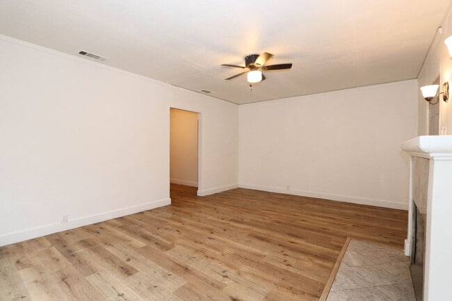 Building Photo - JV3701 RUBS