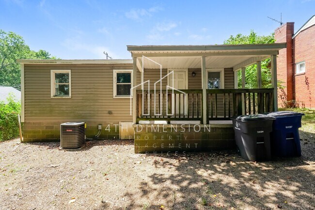 Building Photo - 1413 Fitch St