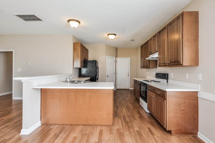 Building Photo - 7004 Paint Rock Ln