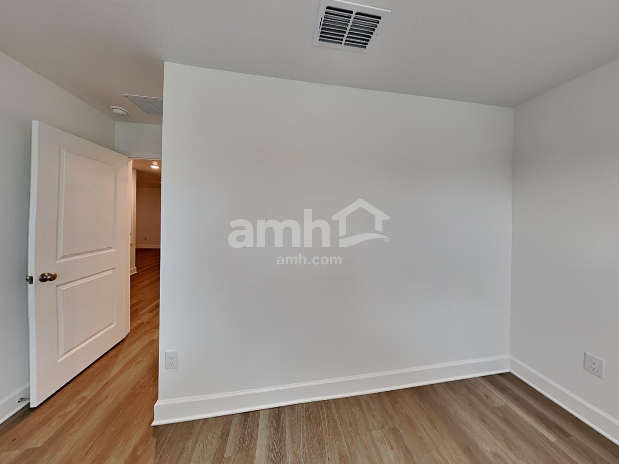 Building Photo - 37764 Dusty Saddle Ln