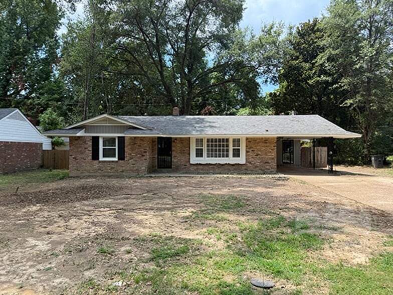 Primary Photo - 4801 Dianne Dr