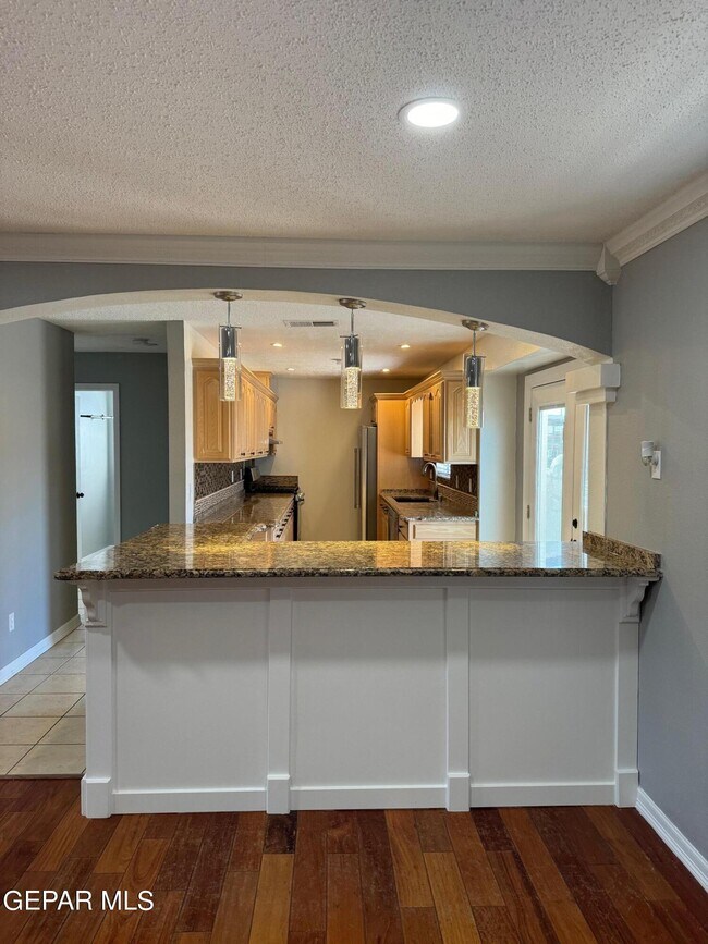 Building Photo - 323 Rio Tinto Dr