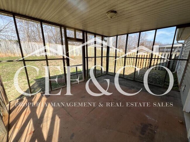 Building Photo - Lovely 3 bedroom 2.5 bath home located in Boiling Springs avaialable!