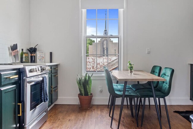 Building Photo - 241 W Water St