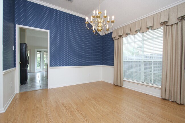 Building Photo - 9822 Therrell Dr