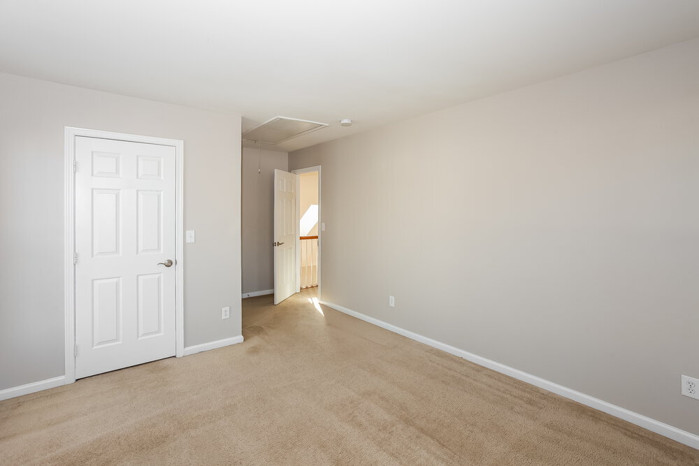 Building Photo - 9908 Spring Park Dr